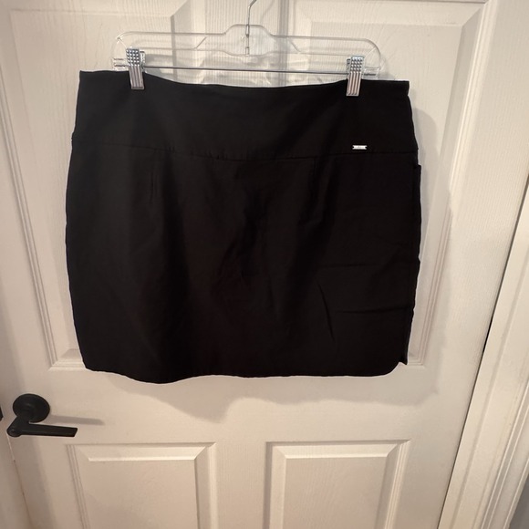 S.C. and Co. 360 Tummy Control Activewear XL Golf Skort Womens Size X-large - Picture 3 of 9